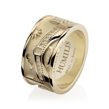 Gold Iter Venice band ring with monuments
